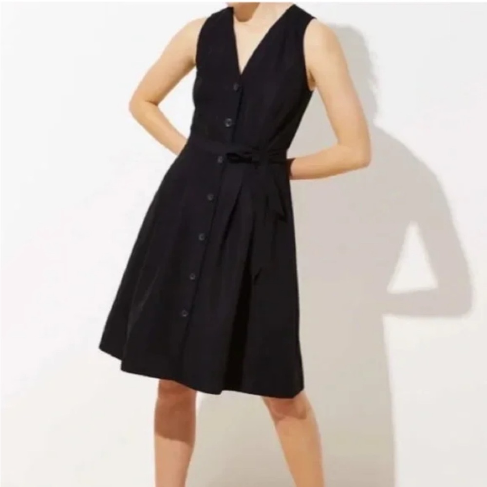 LOFT Black Sleeveless Dress